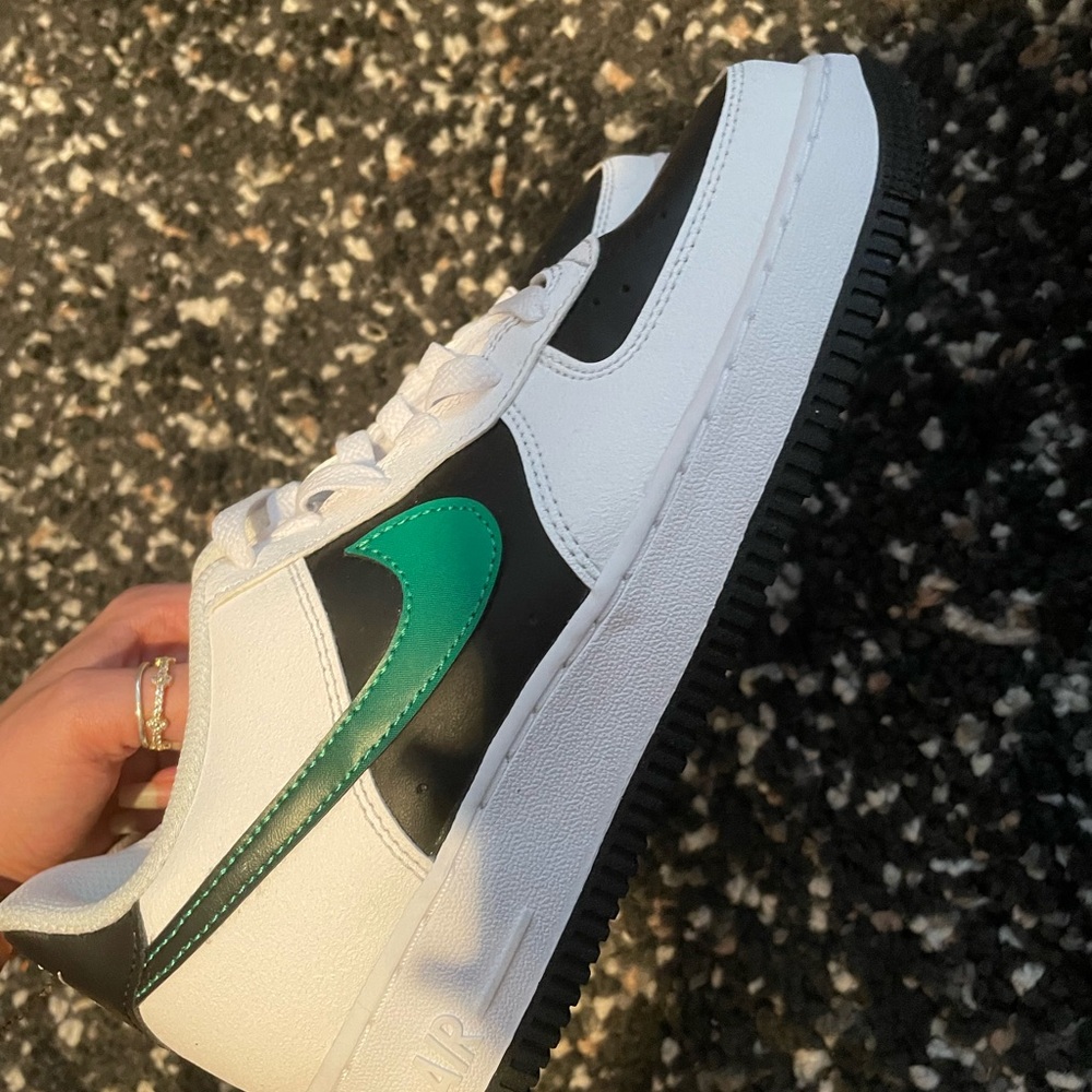 Nike Air Force 1 LV8 2 GS Unisex